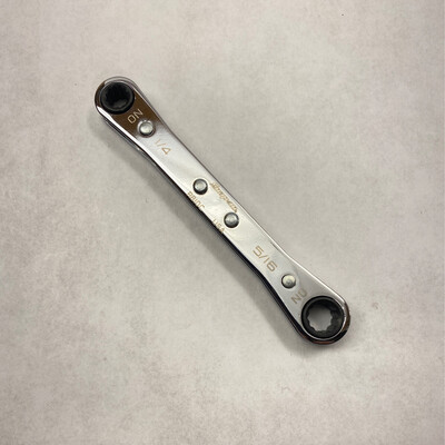 Snap On Mini Ratcheting Box Wrench, R810C