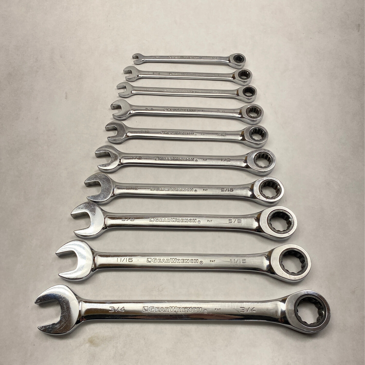 Gearwrench 10 Pc. 90-tooth 12 Point SAE Combination Ratcheting Wrench Set, 86958