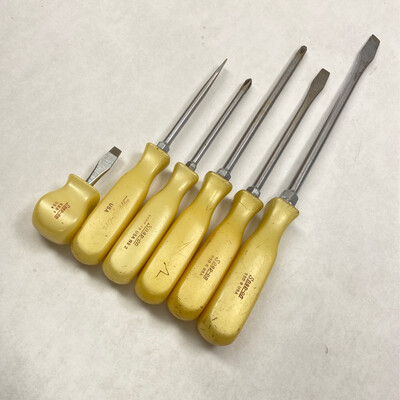 Snap On 6 Pc. Pearl White Hard Handle Screwdriver Set