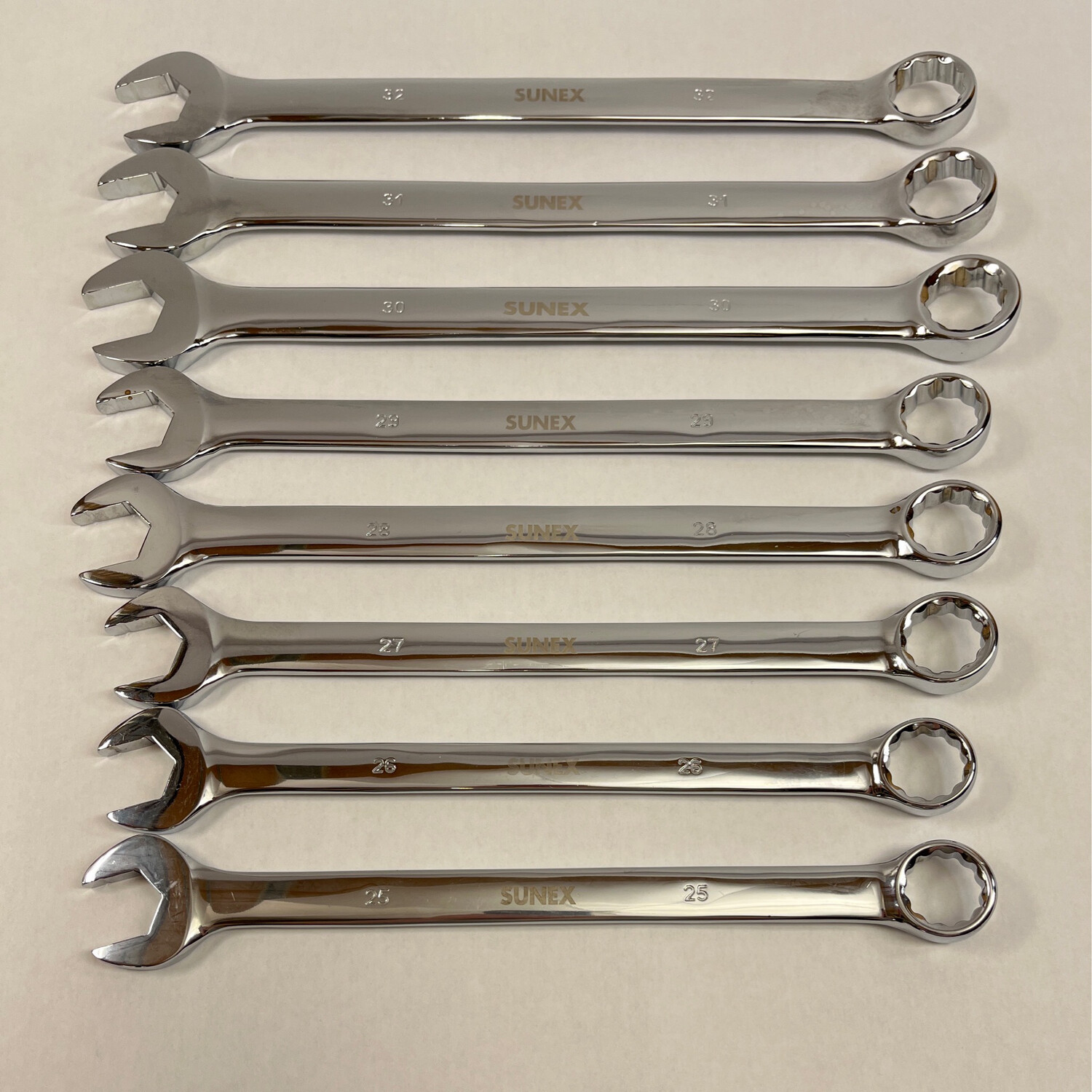 Sunex 8 Pc. Metric Combination Wrench Set (25–32mm)
