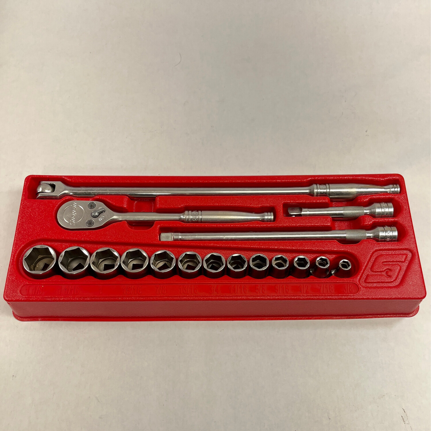 Snap On 17 Pc. 1/2" Drive 6-Point SAE General Service Socket Set (3/8”—1-1/8”)  317MSPC