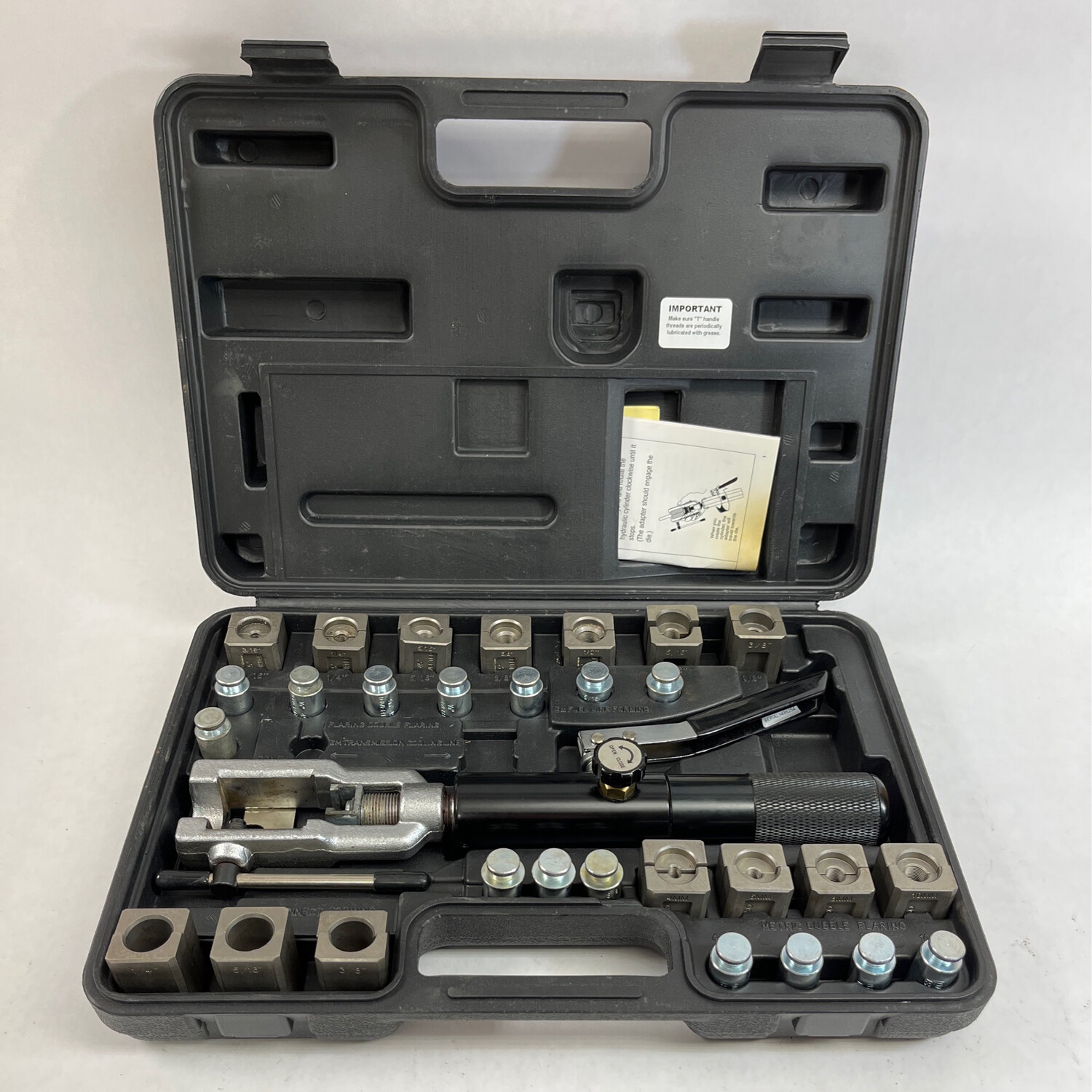 Mac Tools Universal Hydraulic Flaring Tool Set, AC71475 Shop Tool