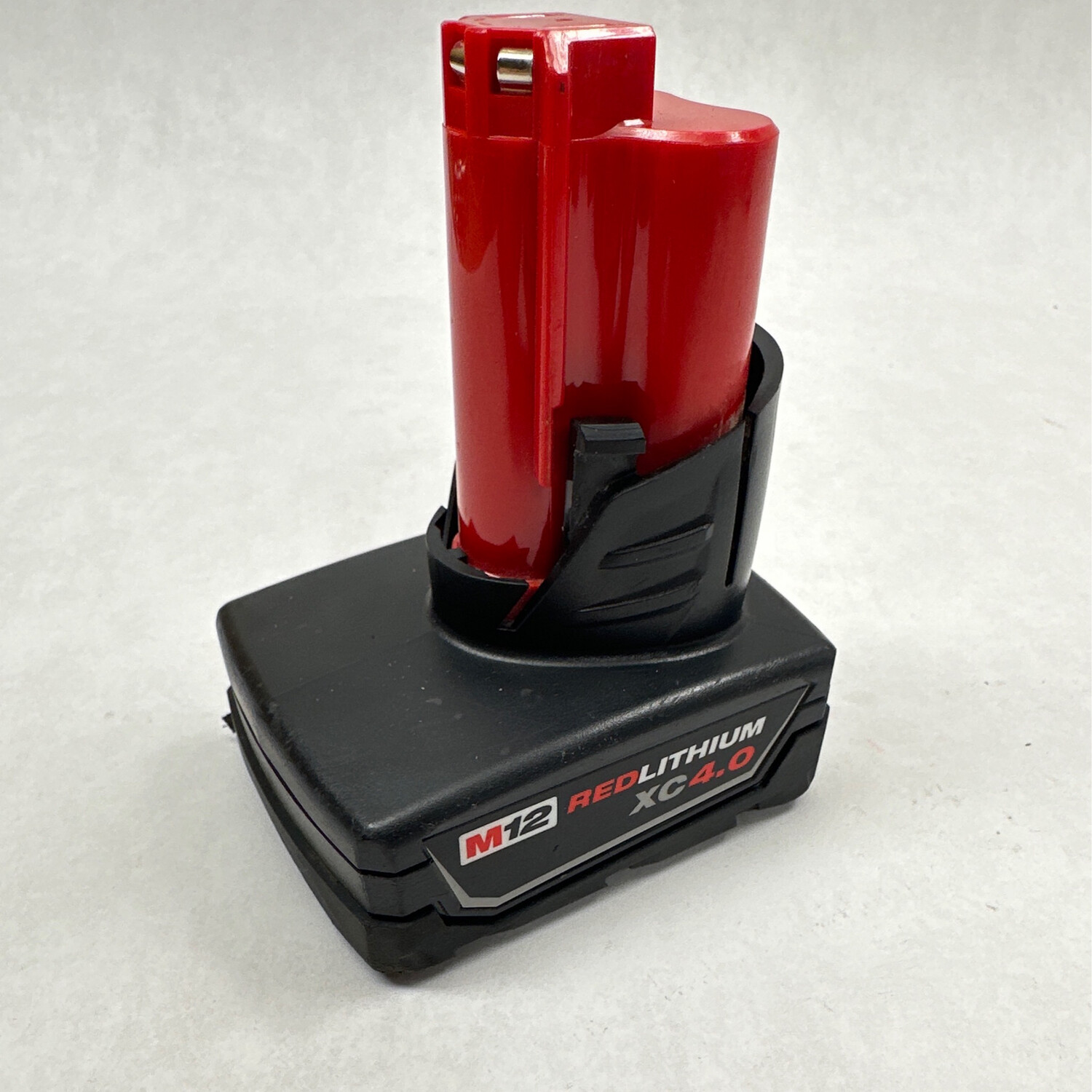 Milwaukee m12 red lithium xc 4 0 ah battery pack shop tool swapper