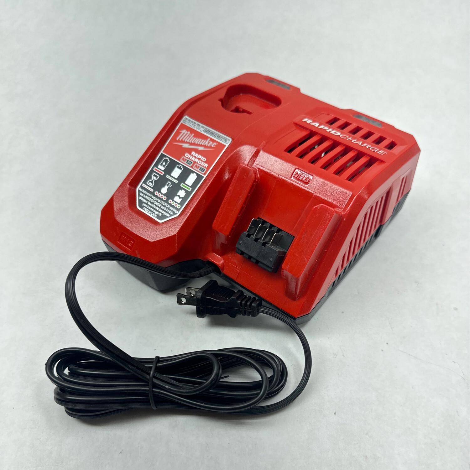 Milwaukee M12 & M18 Rapid Battery Charger, 48-59-1808