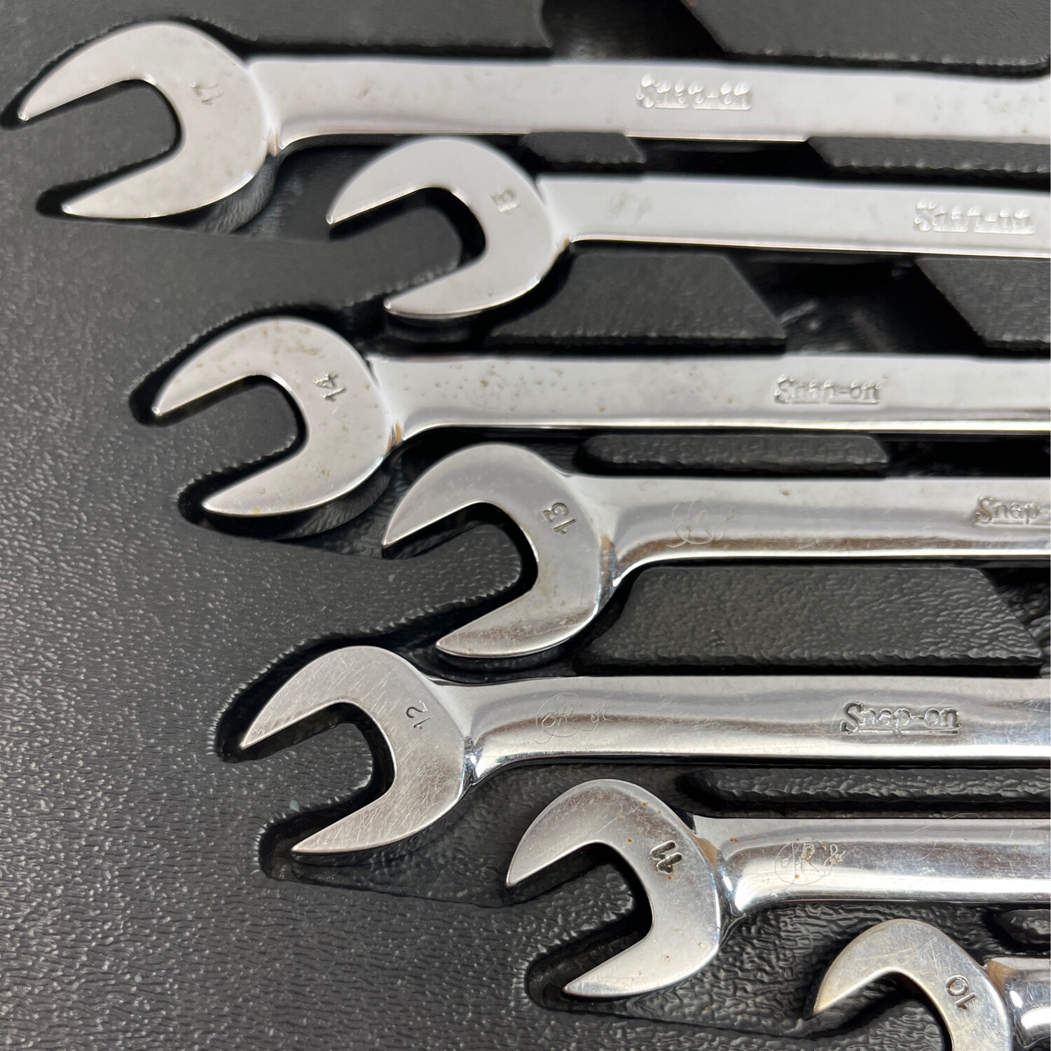 Snap On 7 Pc. Metric 30°/ 60° Four-Way Angle Open-End Wrench Snap On 7 Pc. Metric 30°/ 60° Four-Way Angle Open-End Wrench