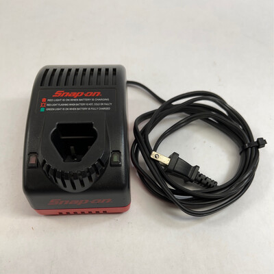 Snap On 7.2 Volt Battery Charger, CTC572