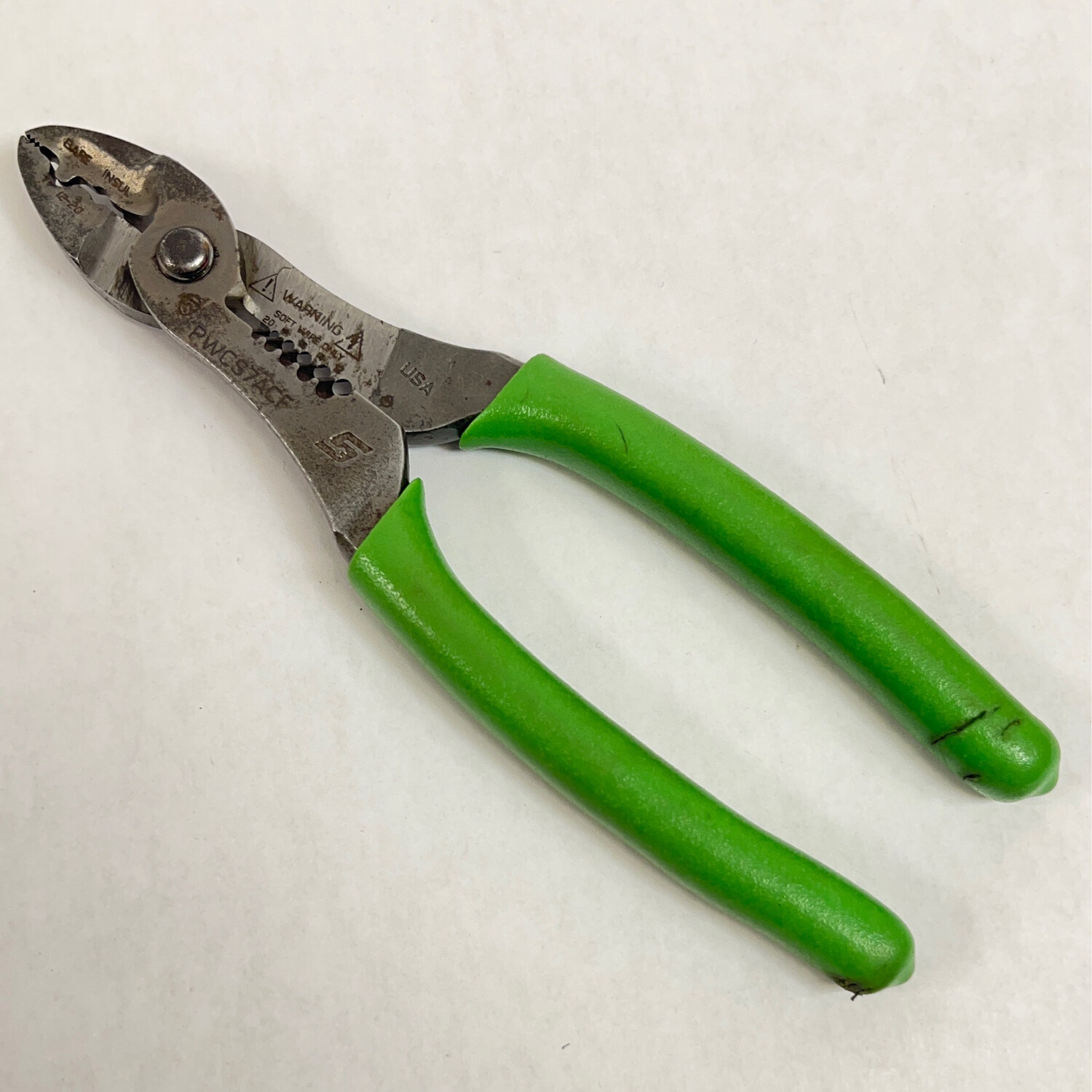 Snap On 7" Wire Stripper/ Cutter/ Crimper Red, PWCS7ACF Shop Tool