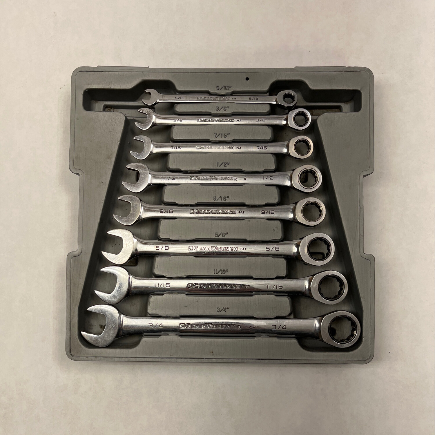 Gearwrench 8 Pc. SAE Ratcheting Combination Wrench Set - Shop - Tool ...