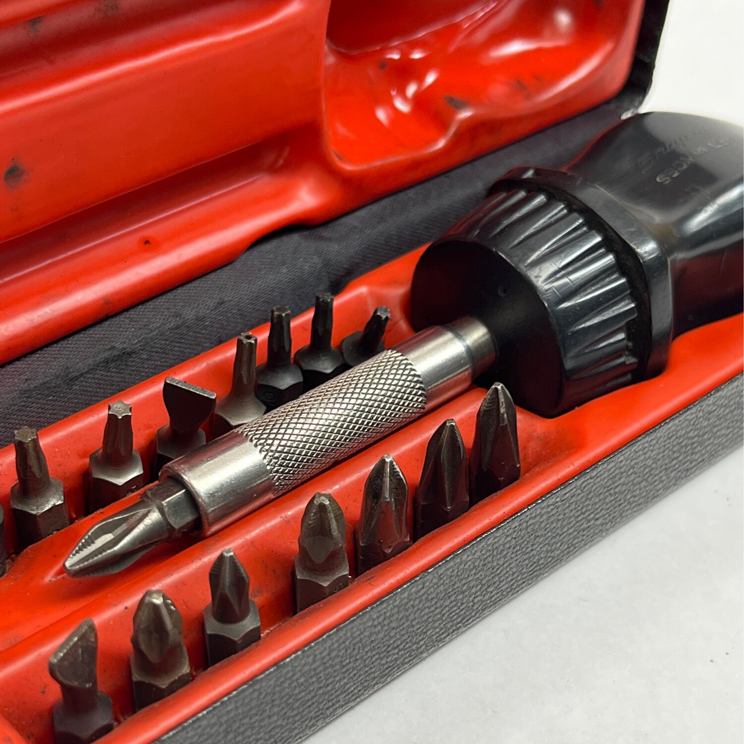 Snap On Compact Magnetic Ratcheting Screwdriver Set, PB67 Case