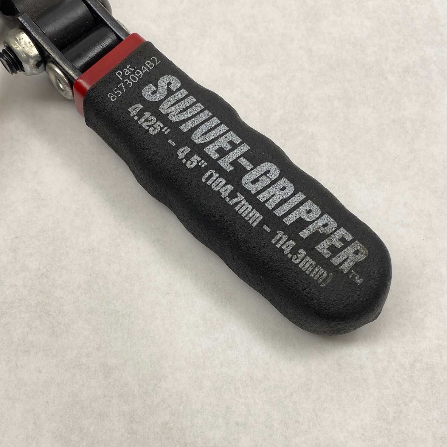 Oil discount filter gripper