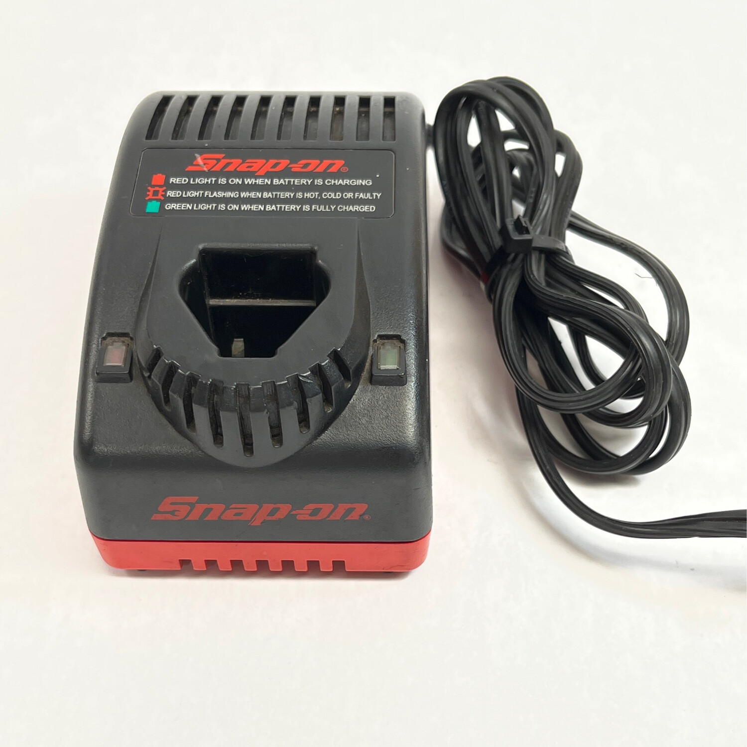 Snap On 7.2 Volt Battery Charger, CTC572 - Shop - Tool Swapper