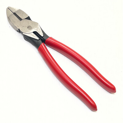 Mac Tools 8-1/2” Lineman With Cutters Pliers, M508C