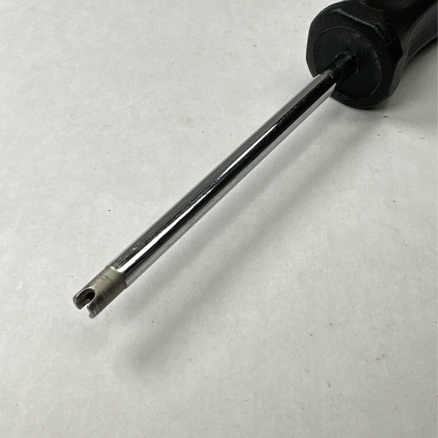 Snap On Tire Valve Tool (Black), TR107A