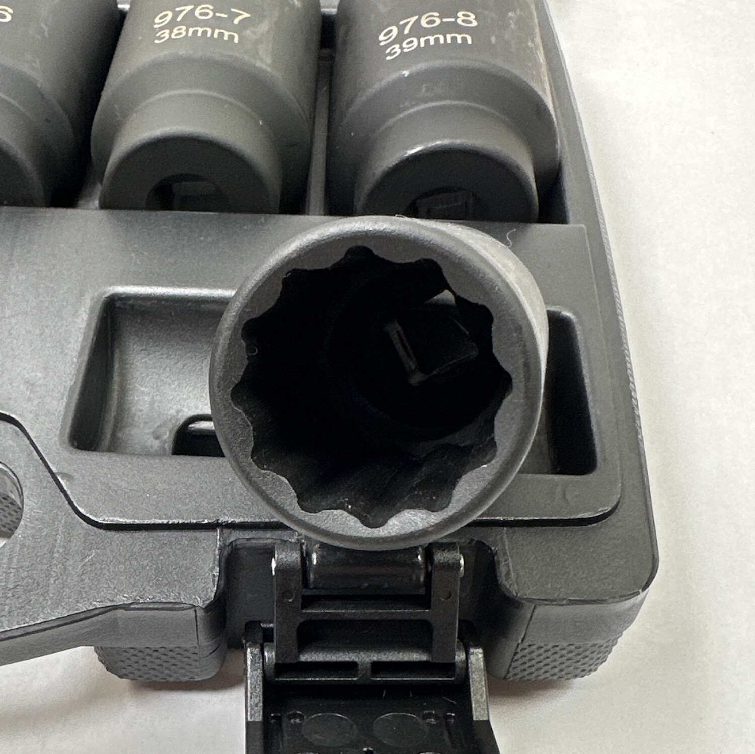 クリューベルセット Cornwell 8pc 12-Point Metric Axle Nut Socket Set, HR976