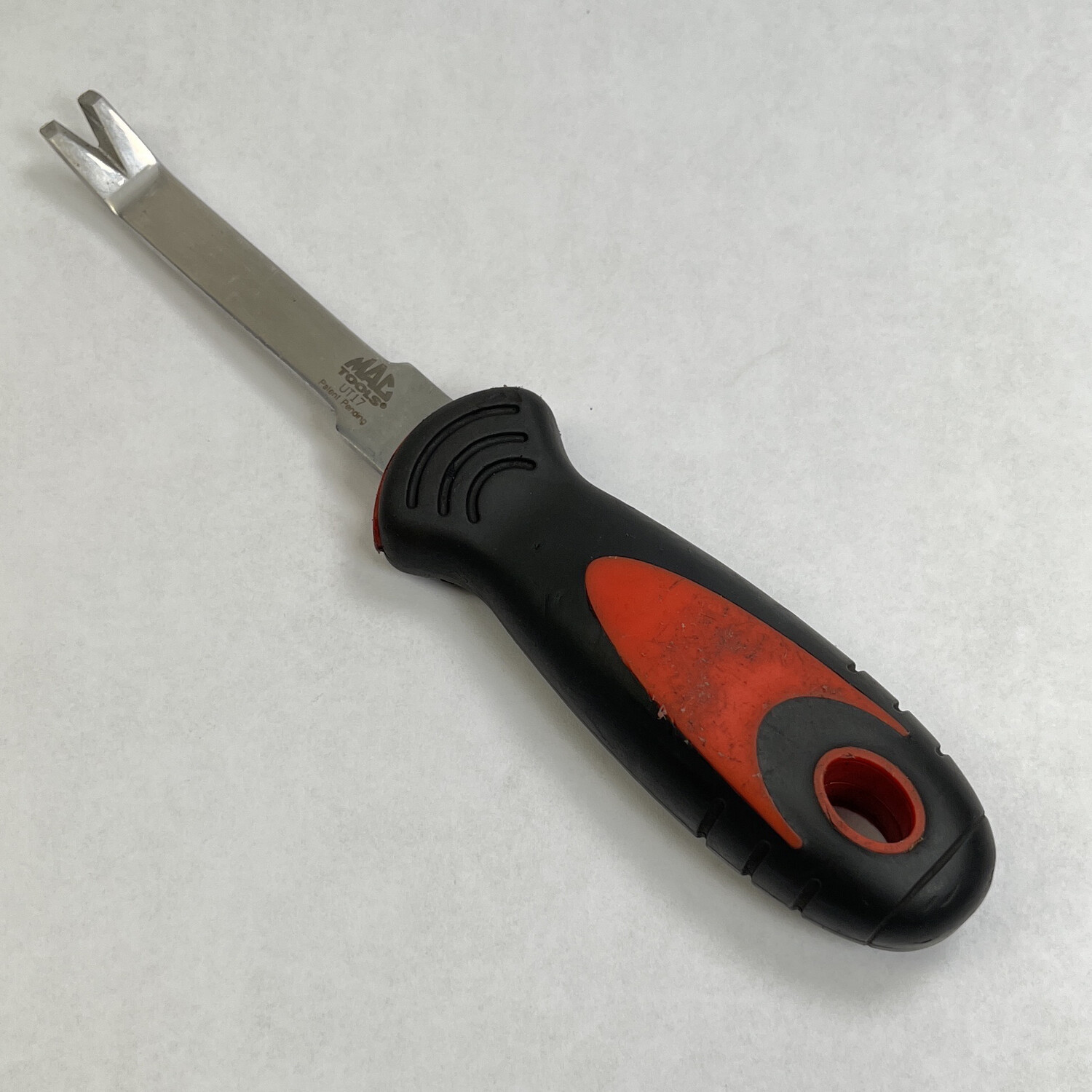 Mac Tools V Blade Mini Trim Panel Tool, UT17