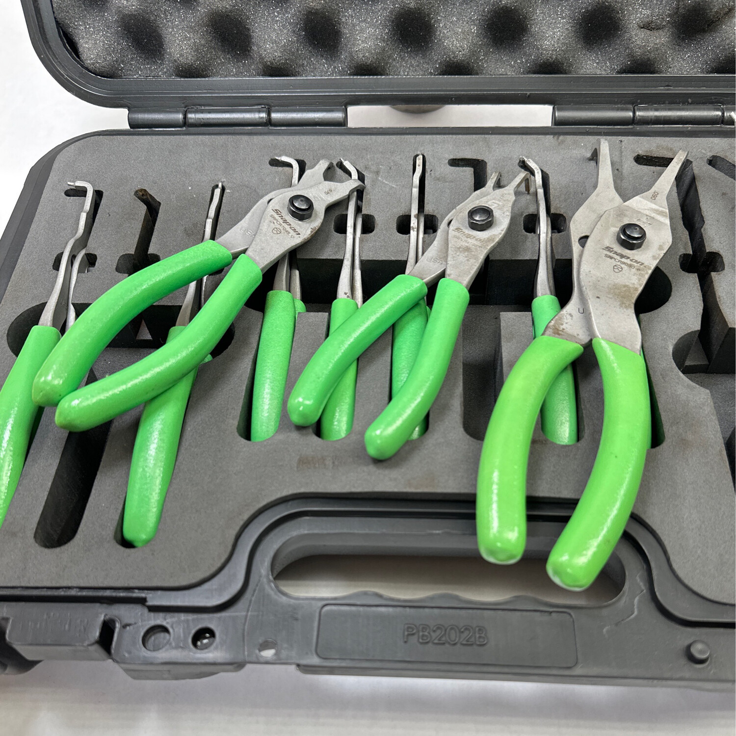 Snap On 12 pc Snap Ring Pliers Set (Green), SRPCR112G Snap On 12 pc Snap Ring Pliers Set (Green), SRPCR112G