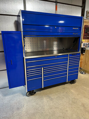 Snap On Masters Series KRL Triple Bay Tool Box W/ Hutch, Riser