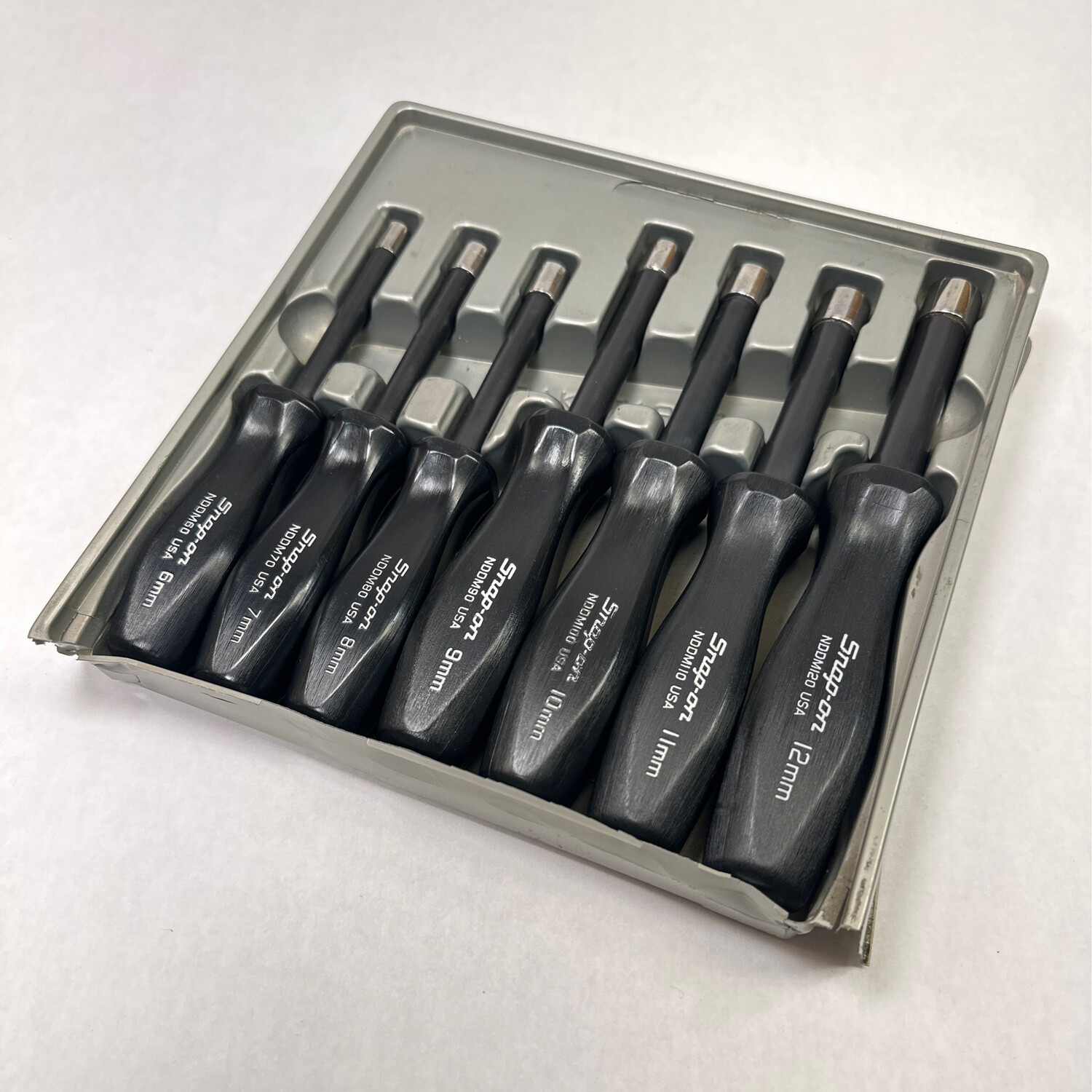 Snap On 7 pc Metric Hard Grip Nut Driver Set (612 mm) Shop Tool