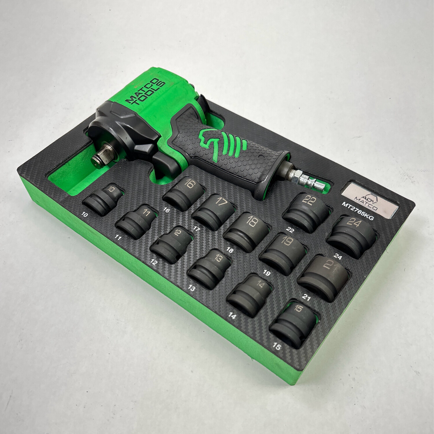 Matco 1/2" Drive Stubby Pneumatic Impact Gun & Stubby Impact Socket