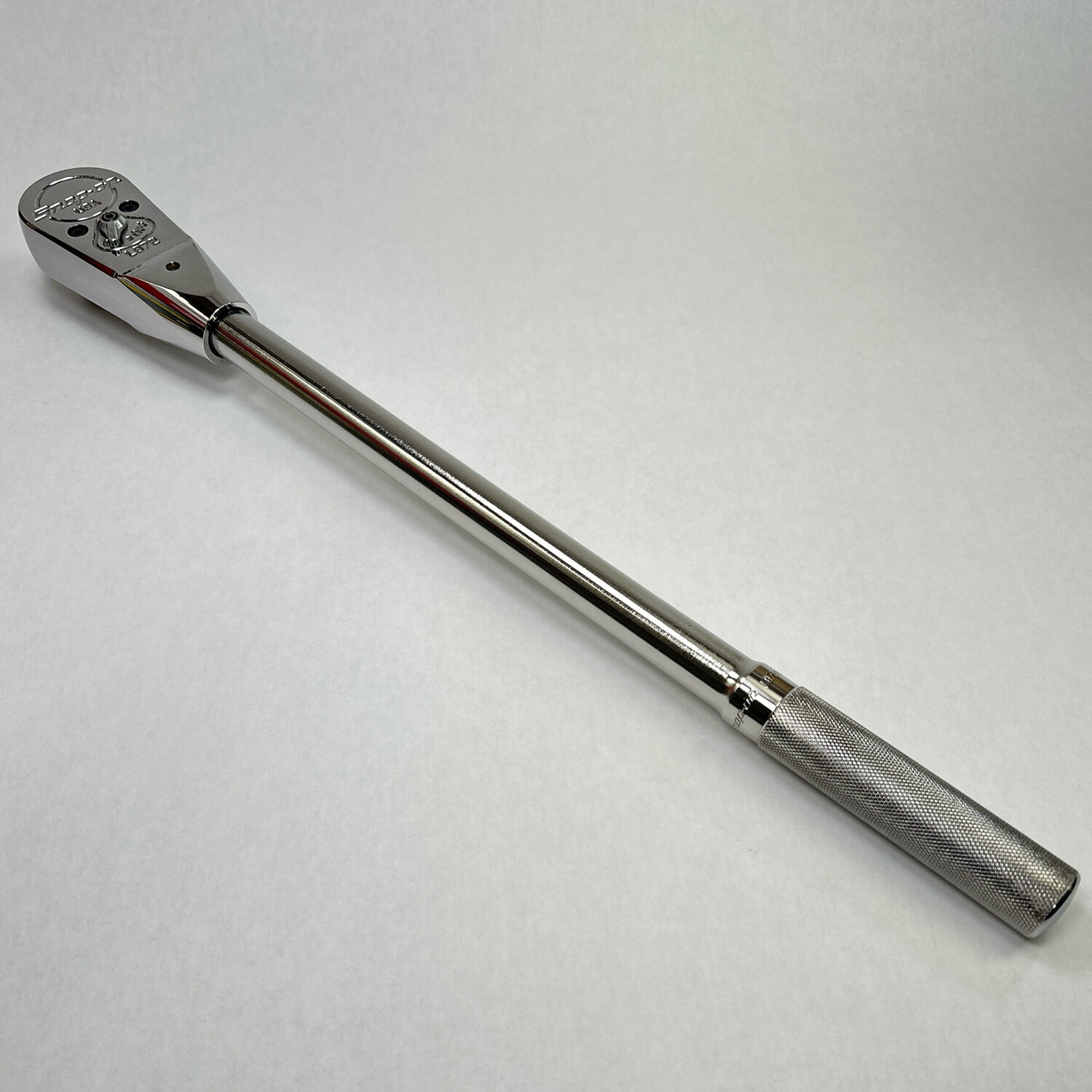 Snap On 3/4" Drive Sealed Head Ratchet & 19-1/4" Knurled Locking Button ...