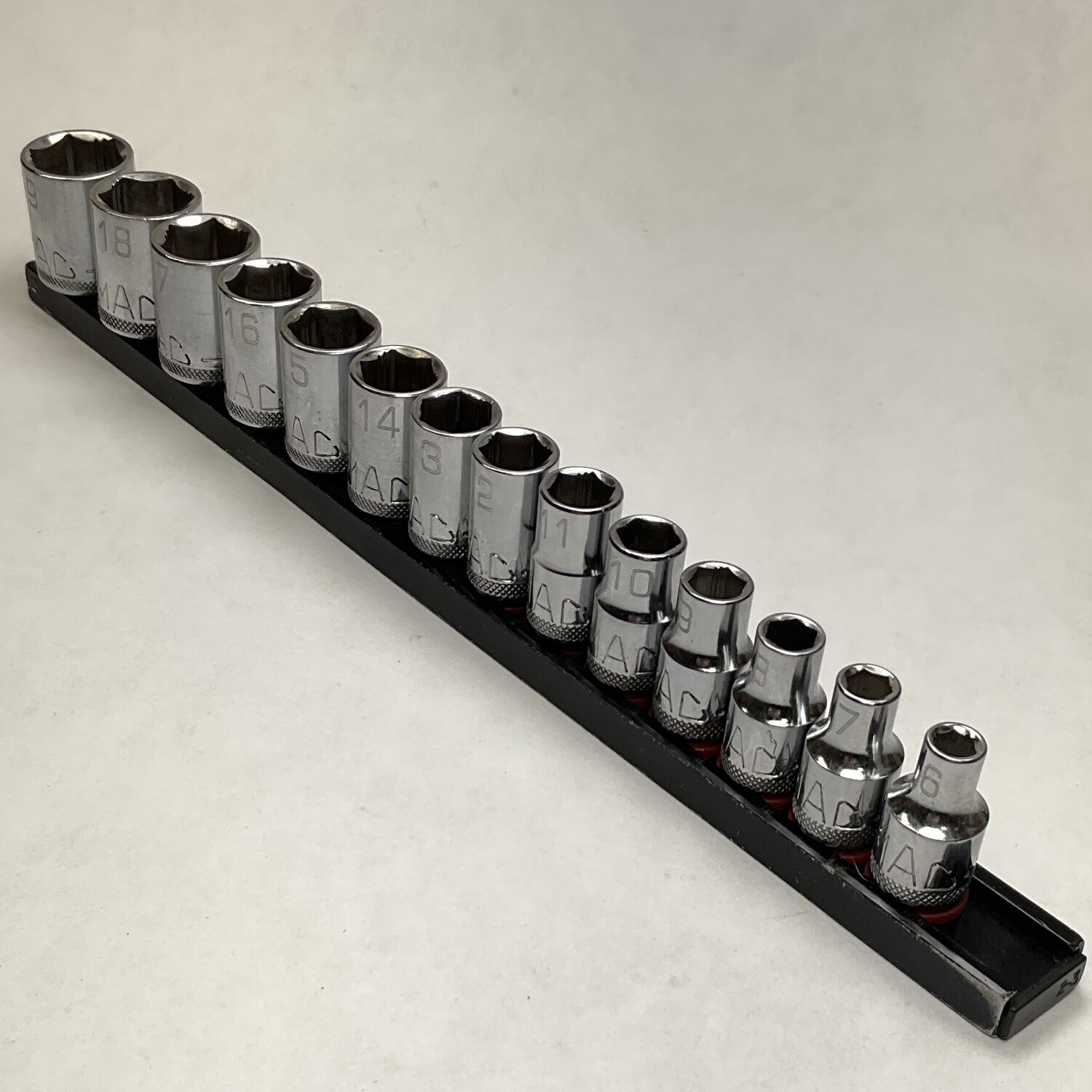 MACTOOLS マックツール SXM146BRPT 3/8ソケット14セット 【公式通販】