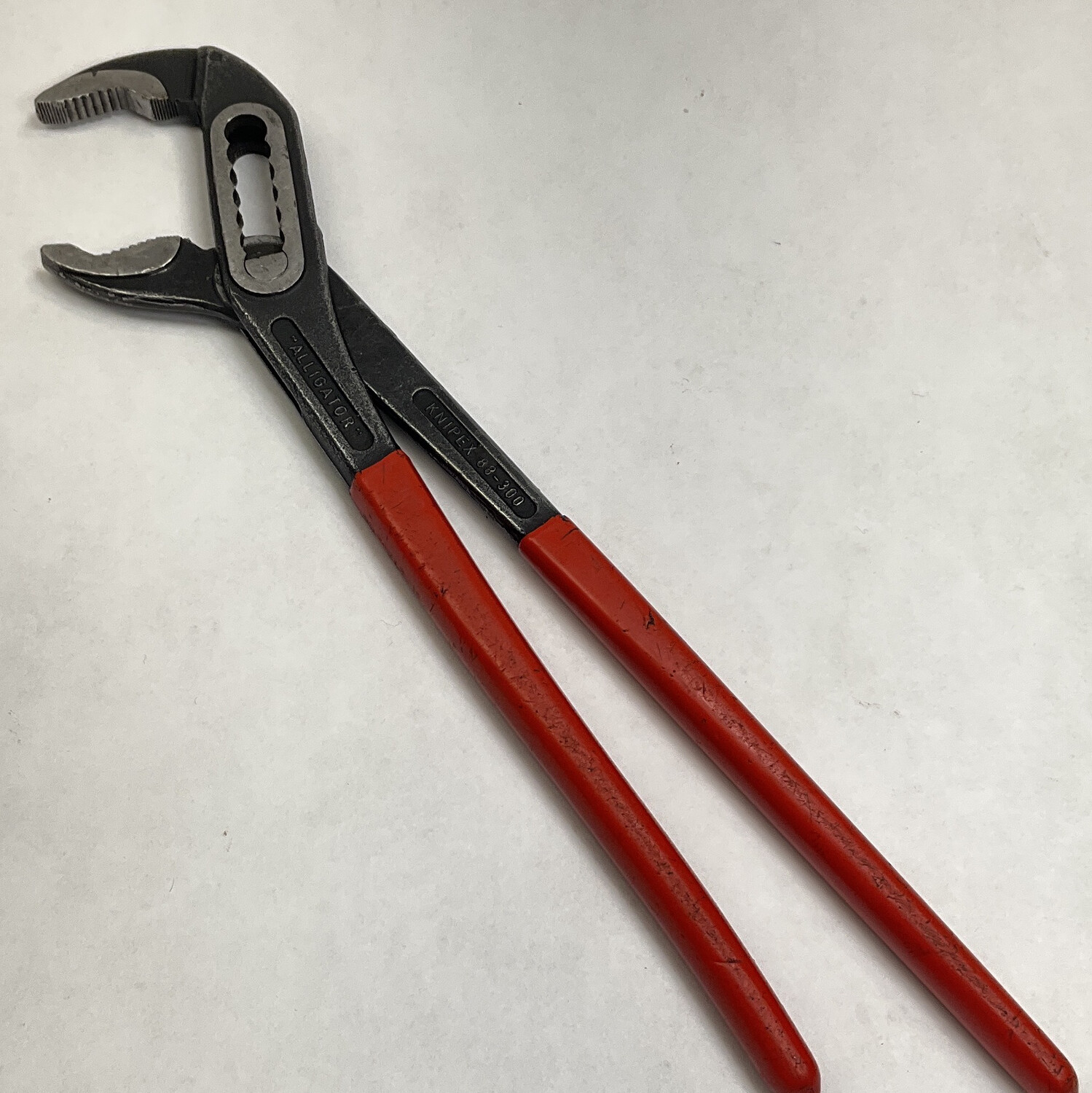 Knipex 12” Alligator Pliers, 88-300 - Shop - Tool Swapper