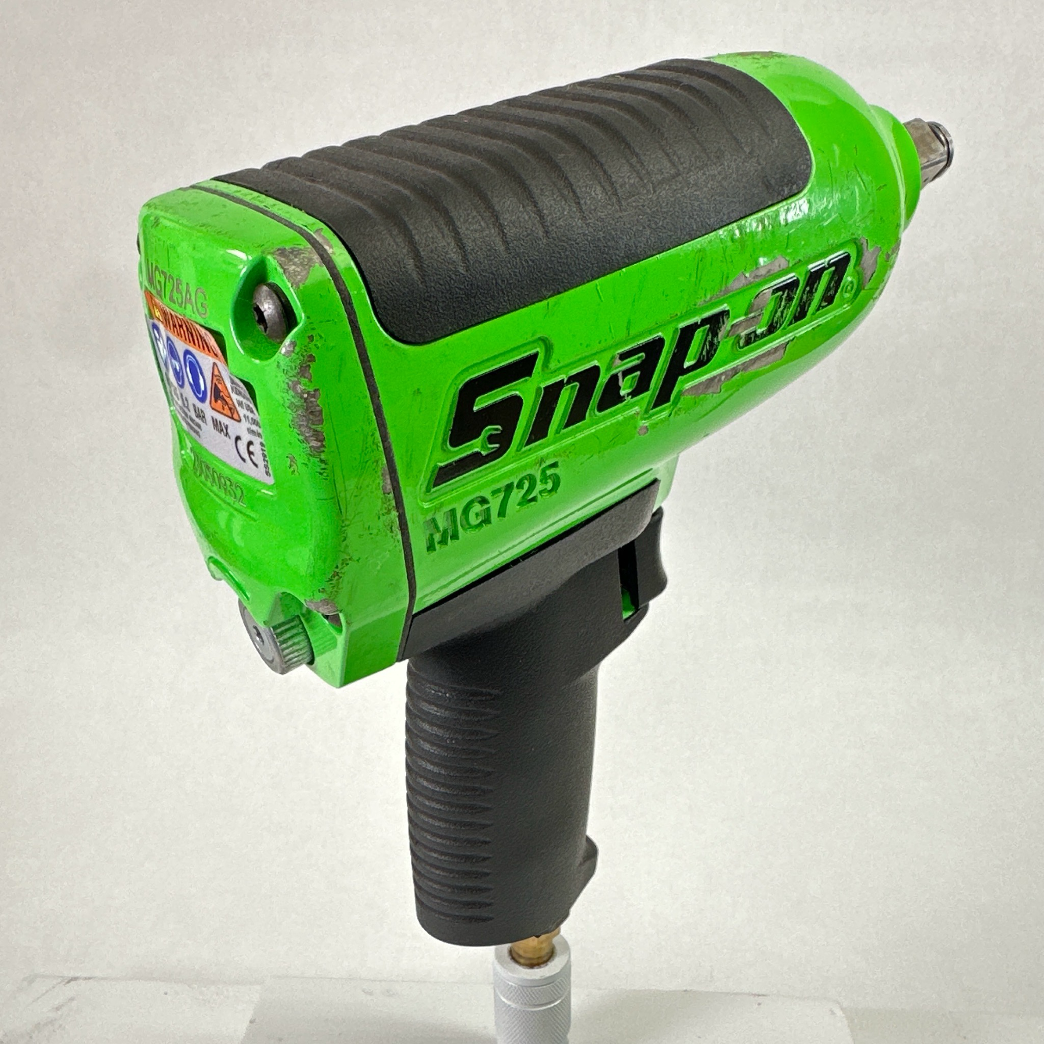 Snap On 1/2" Drive Heavy-Duty Air Impact Wrench, MG725 - Shop - Tool Swapper