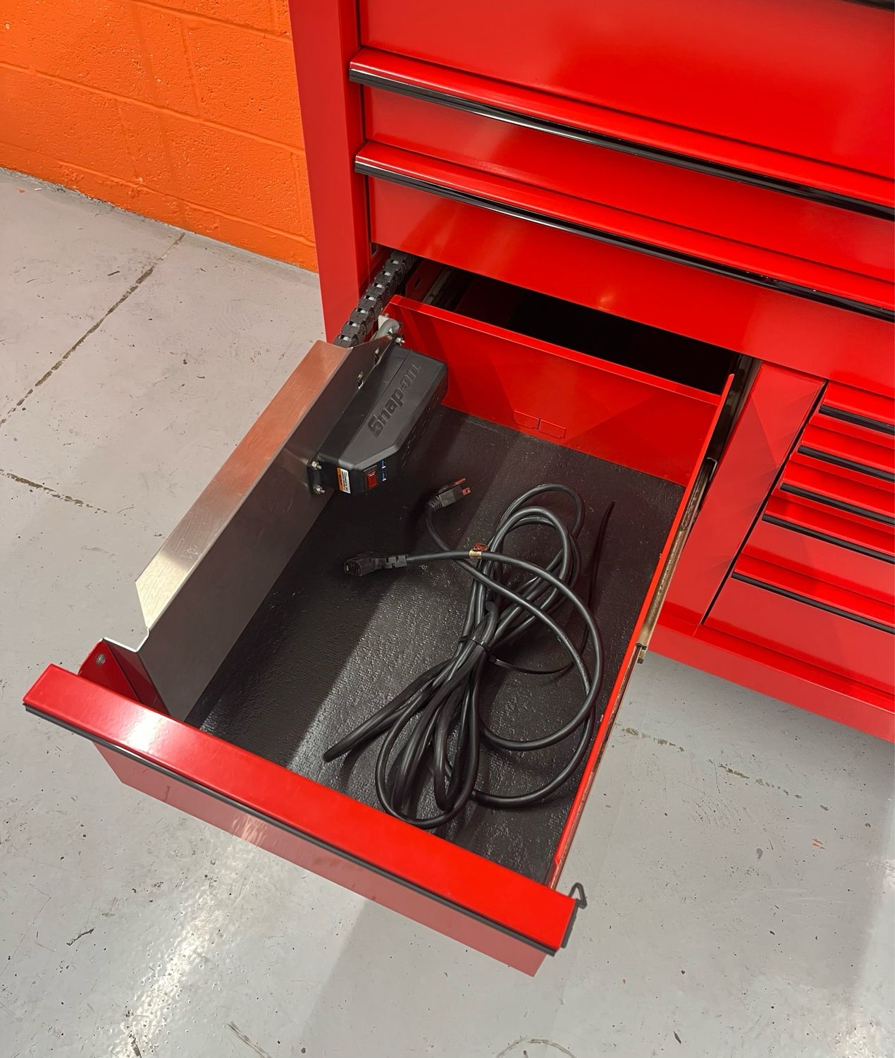 Snap On KCP Tool Box W/ Power Drawer & Speed Drawer, KCP1422BN