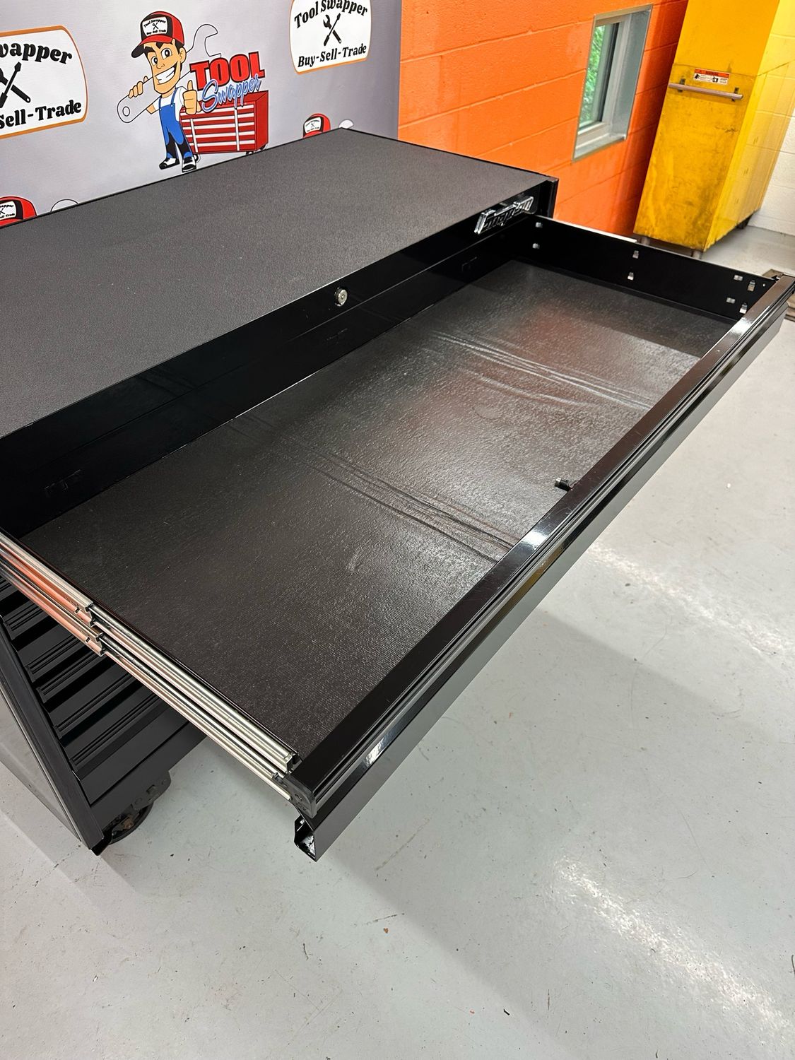 Snap On 68” Epiq Tool Box, KETN682A0BFI