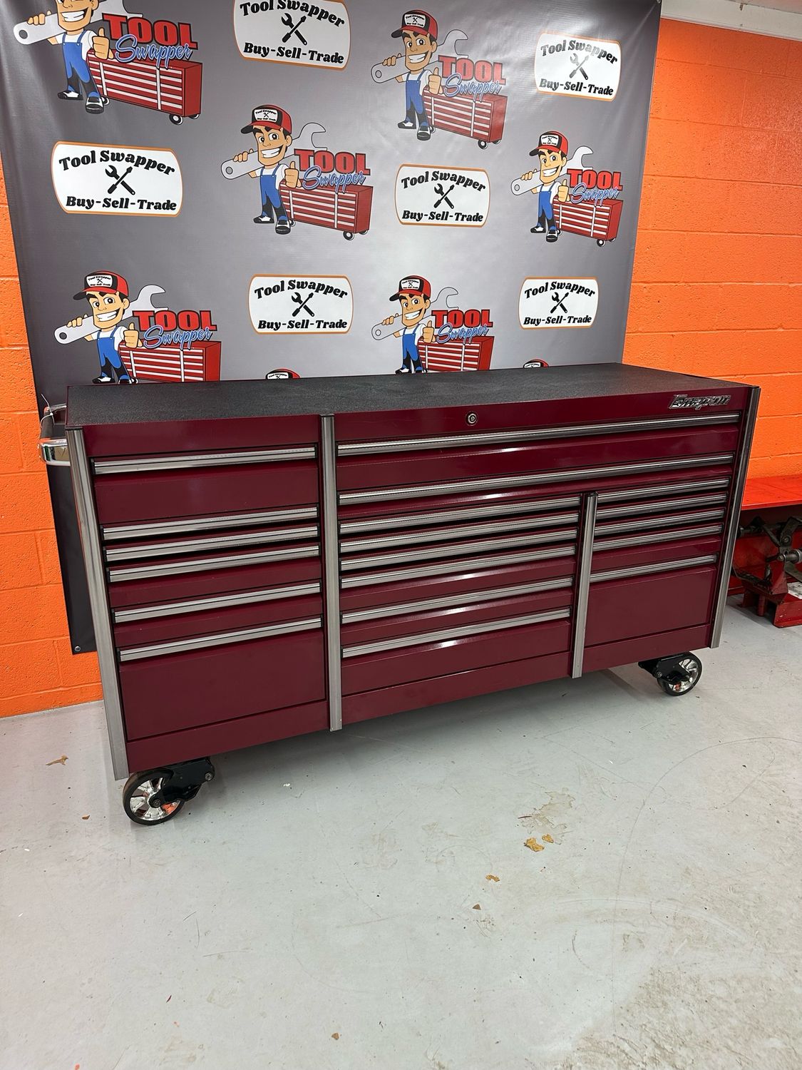 Snap On 84” EPIQ Triple Bay Tool Box, KERN843C0PUV
