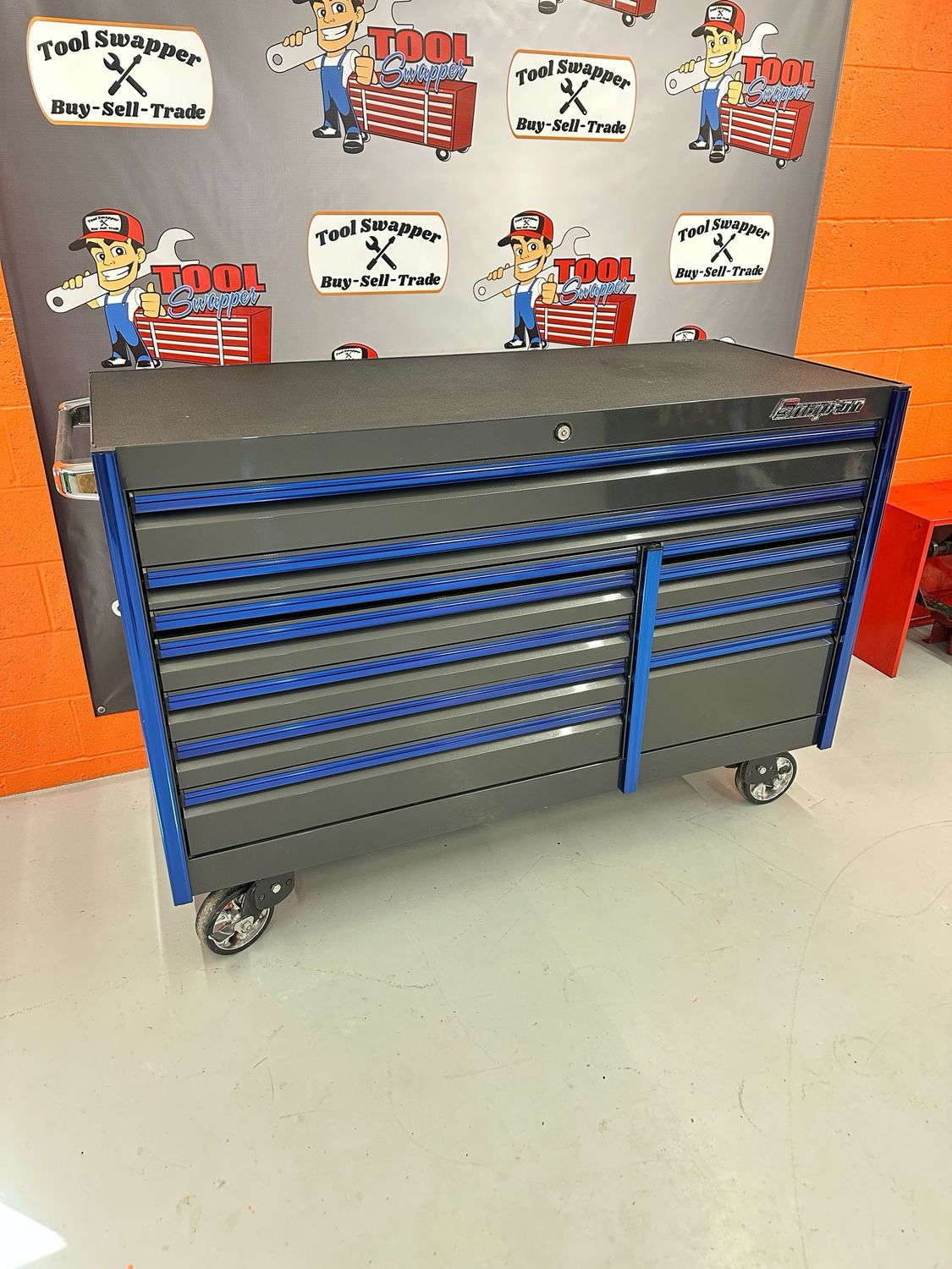 Snap On 68” Epiq Tool Box, Gunmetal
