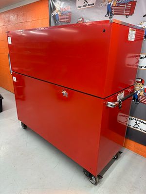 Snap On 73” Triple Bay Master Series W/ Top Chest Box