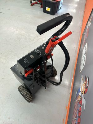 Snap On 12/24 V Wheeled Heavy-Duty Engine Starter (Blue