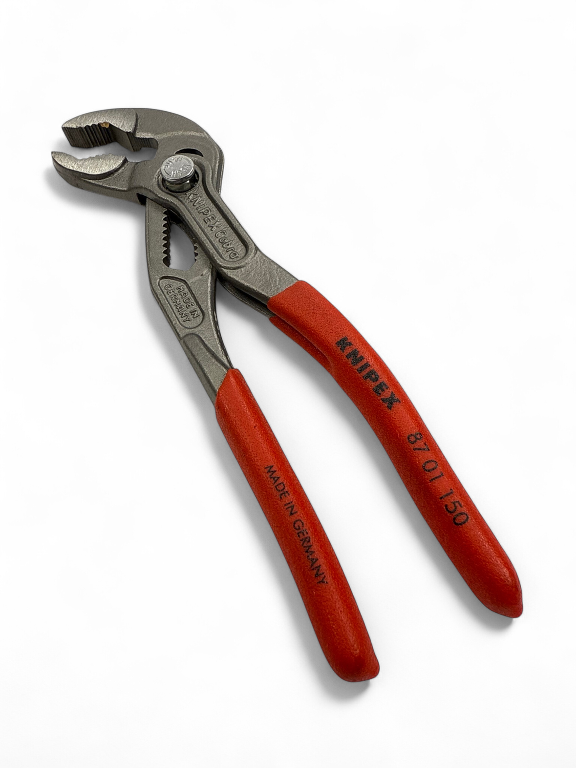 Cobra Water Pump Pliers – 7.25" Push-Button Adjust With 18 Positions, Box Joint, Comfort Grip (1-1/2" Capacity)