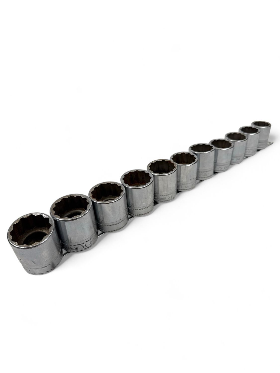 Snap On 11pc 1/2" Drive 12-Point Metric Flank Drive® Shallow Socket Set, (22-32mm)