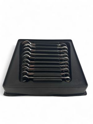 Snap On 10 Pc. 12-Point Metric Flank Drive Plus Combination Mid Length Wrench Set (10–19 mm)