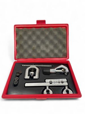 Blue Point Tube Cutting and Double Flaring Set, TF528D