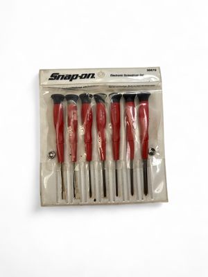 Snap On 7 Pc. Electronic Screwdriver Set, SDE70 Snap On 7 Pc. Electronic Screwdriver Set, SDE70