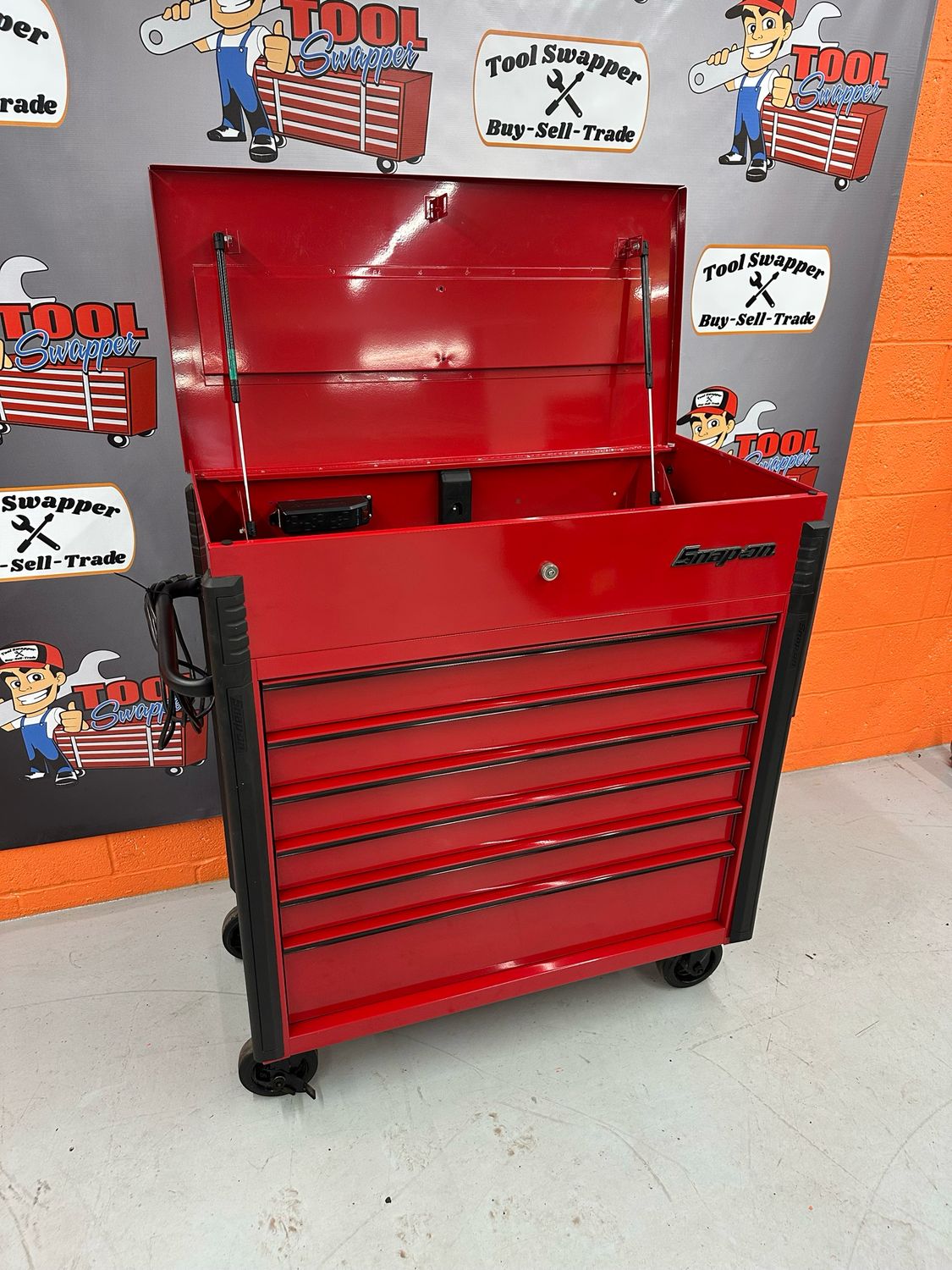 Snap-on シューズラック 幅75cm 赤 Snap-on シューズラック 幅75cm 赤 Snap-on シューズラック 幅75cm 赤