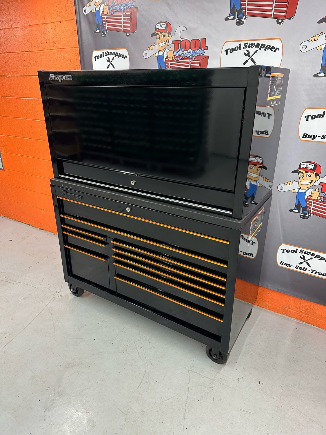 Snap On 55in Double Bay W/ Hutch & Power Stainless Top, KRA2422POT