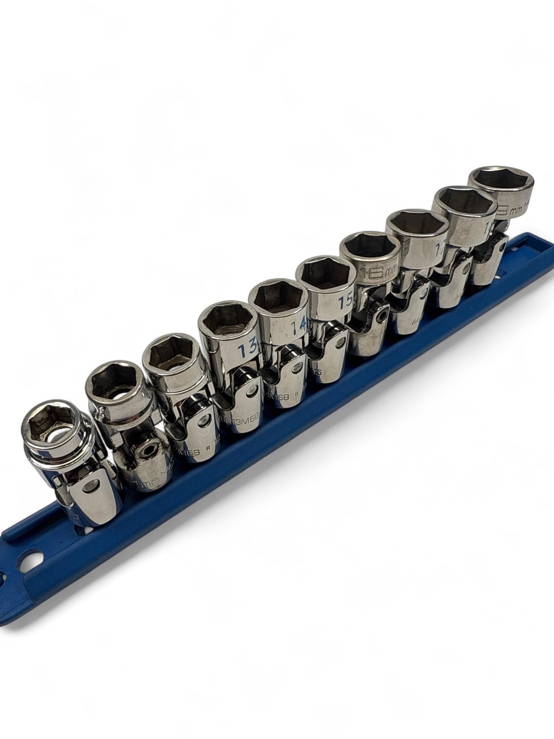 Matco 10 Piece 3/8" Drive Metric 6 Point Universal Chrome Socket Set, SBUM106RB