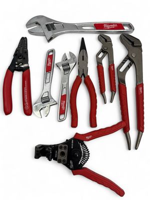 Milwaukee 8pc Pliers And Wrench Lot