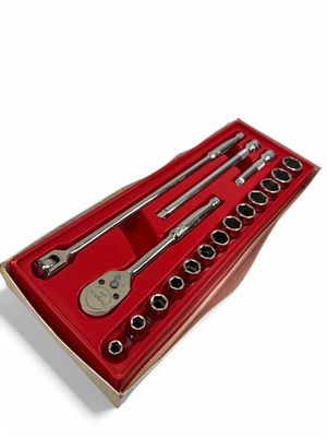 Snap On 17 Pc. 1/2" Drive 6-Point SAE General Service Socket Set (3/8”—1-1/8”) 317MSPC