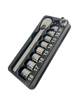 Snap On 10 pc 3/8" Drive 6-Point Metric Flank Drive® Low-Profile Ratchet/Socket Set(5.5, 8-13, 15-18mm), 210RAFSMA