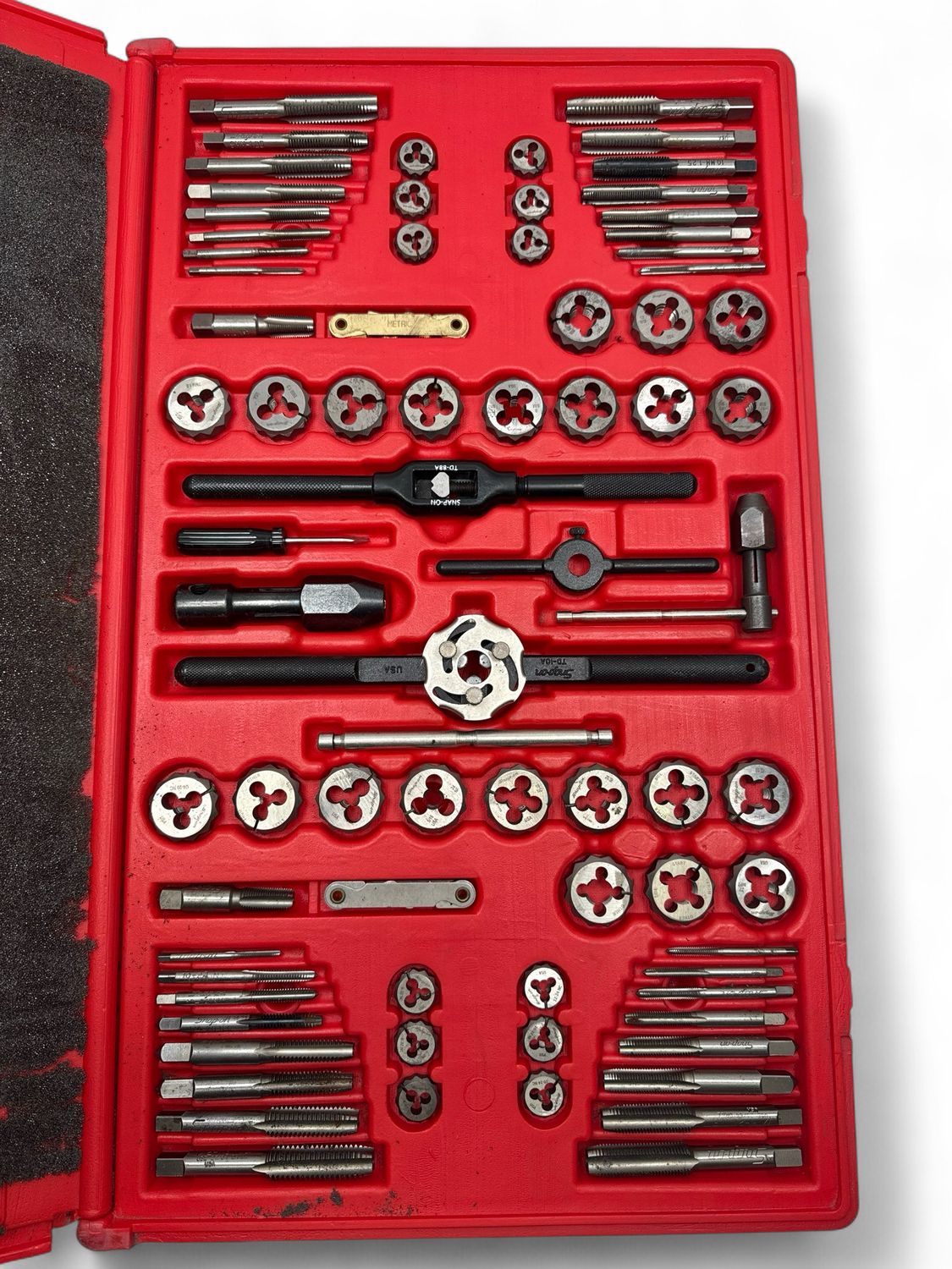 Snap On 76 Pc. Tap And Die Set, TDTDM500A