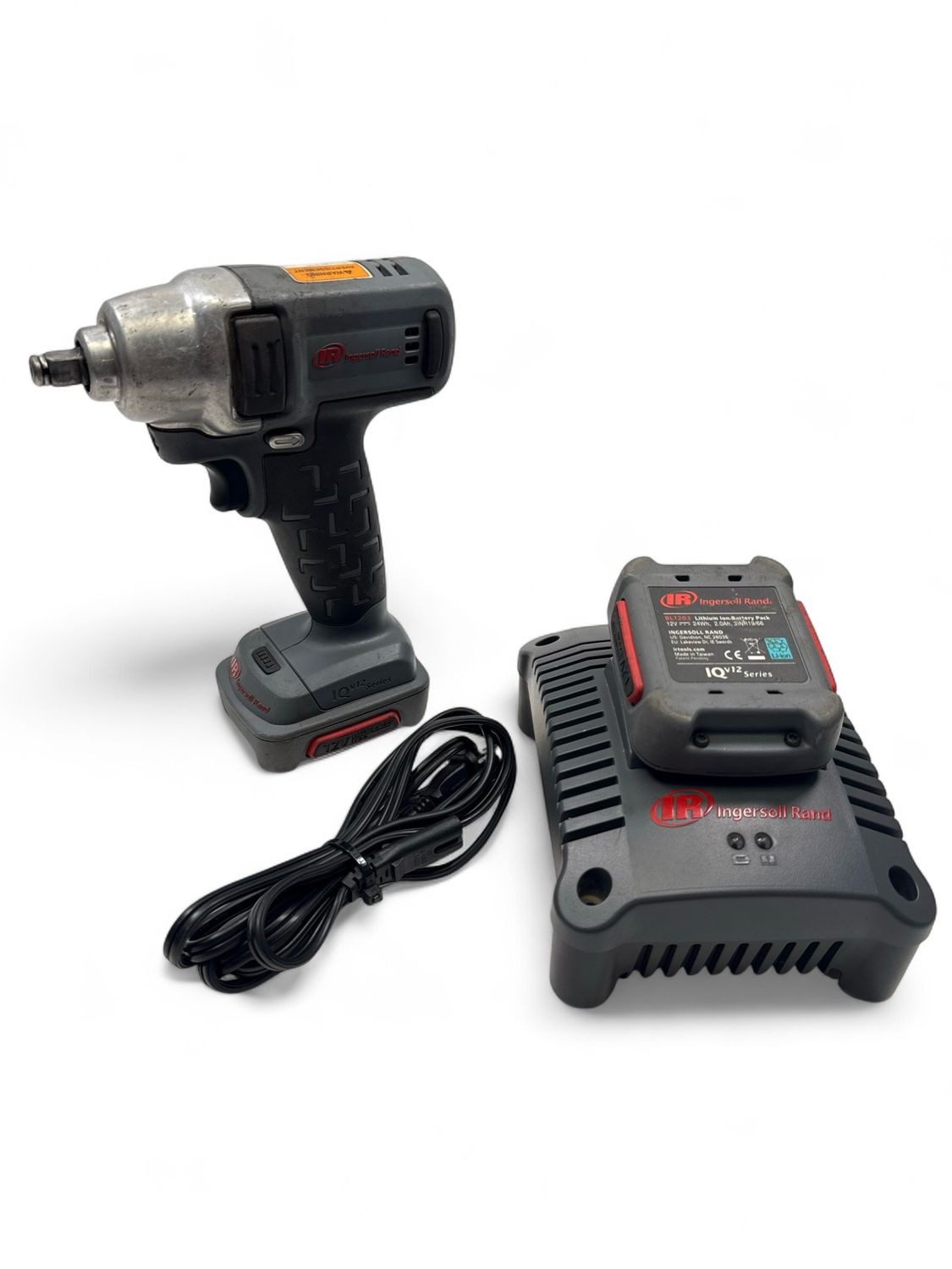 Ingersoll Rand 3/8” Drive Impact Wrench Kit W/ 2X Battery & Charger