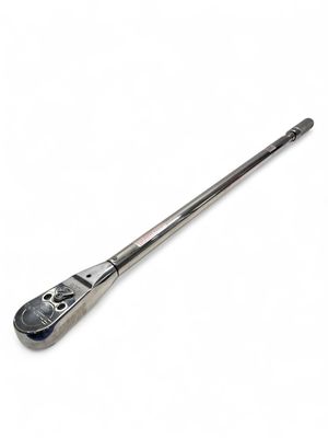 Snap On 3/4 Snap On 3/4" Drive Newton Meter Adjustable Click-Type Fixed Ratchet Torque Wrench (150-800 N·m), QD4RN800A