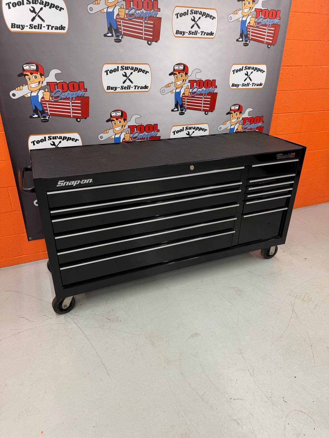 Snap On 73" 12-Drawer Double-Bank Classic Series 96 Roll Cab (Gloss Black), KRA2432PC
