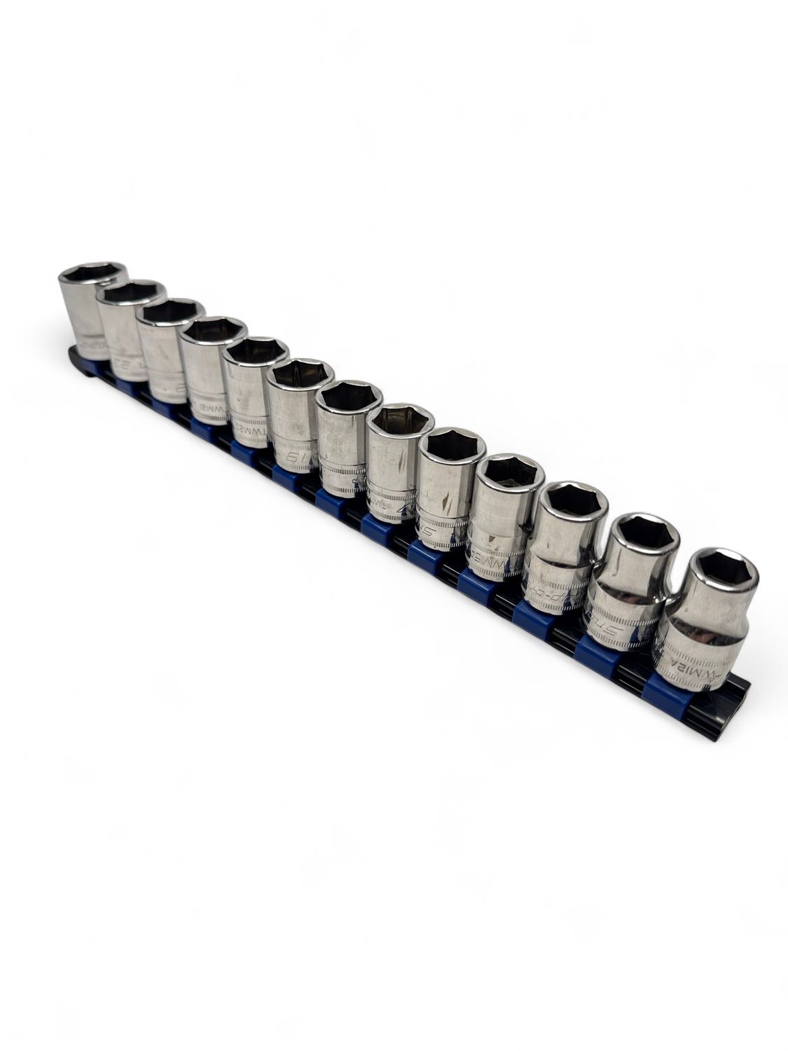 Snap On 13 Pc. 1/2" Drive 6-Point Metric Flank Drive Shallow Socket Set (12-24 mm) 313TWMYA