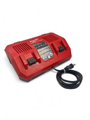 Milwaukee M18 Dual Bay Simultaneous Rapid Charger, 48-59-1802
